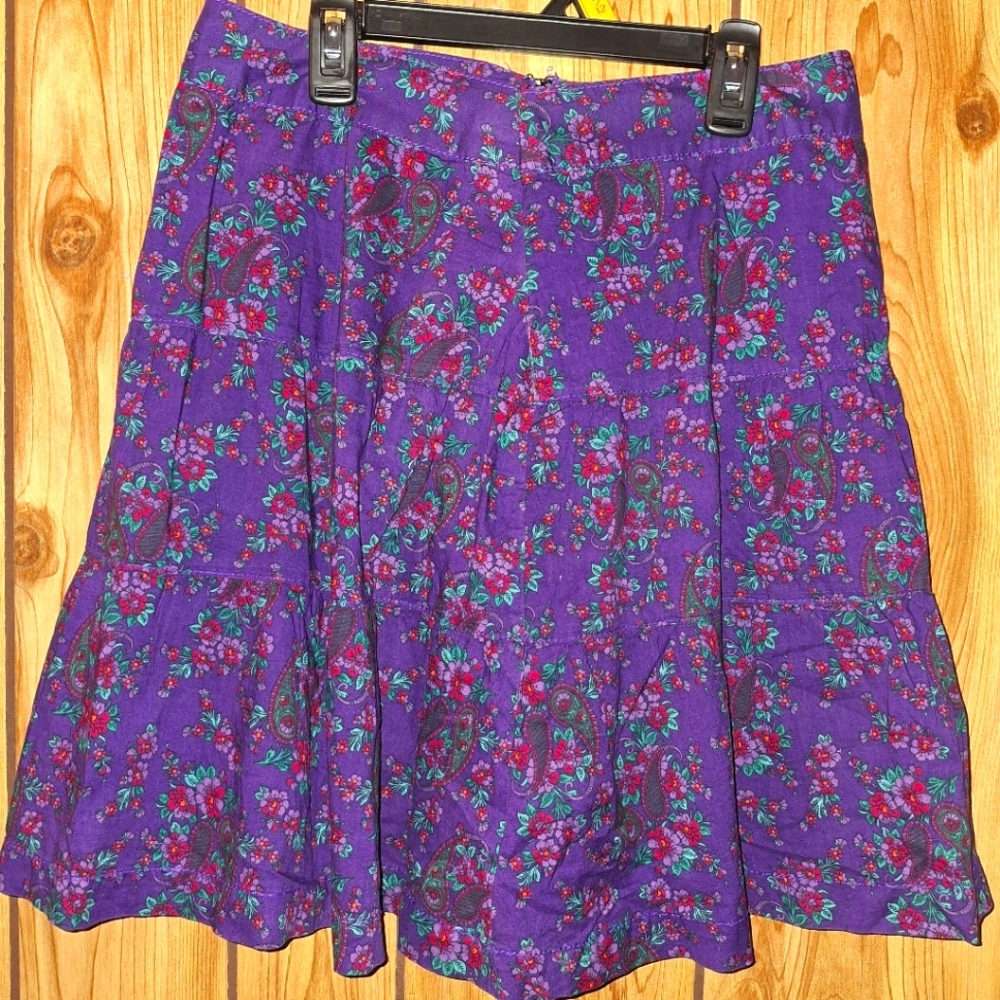 VINTAGE PURPLE SKIRT